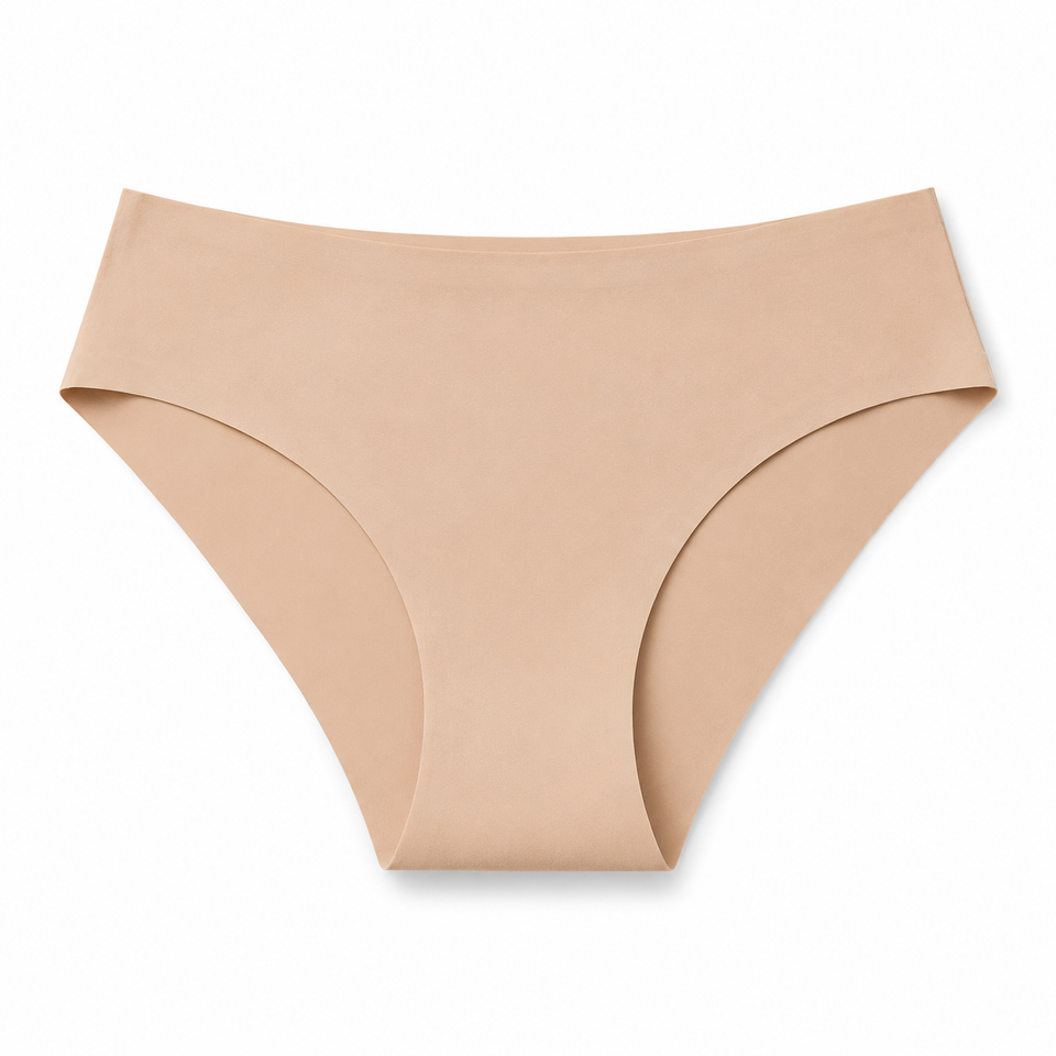 Calcinha sem costura nude sobre fundo branco